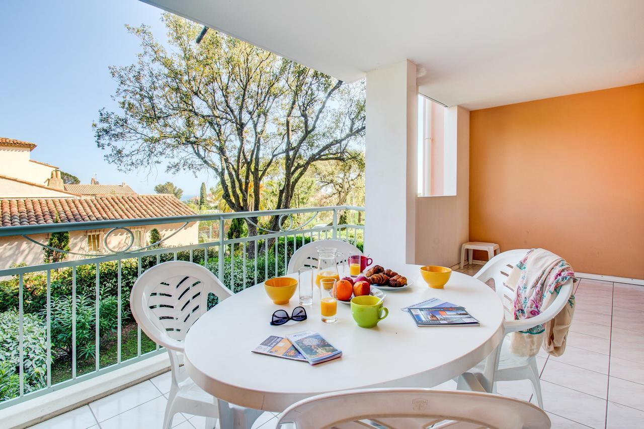 Vacanceole - Les Calanques Du Parc Frejus Ngoại thất bức ảnh